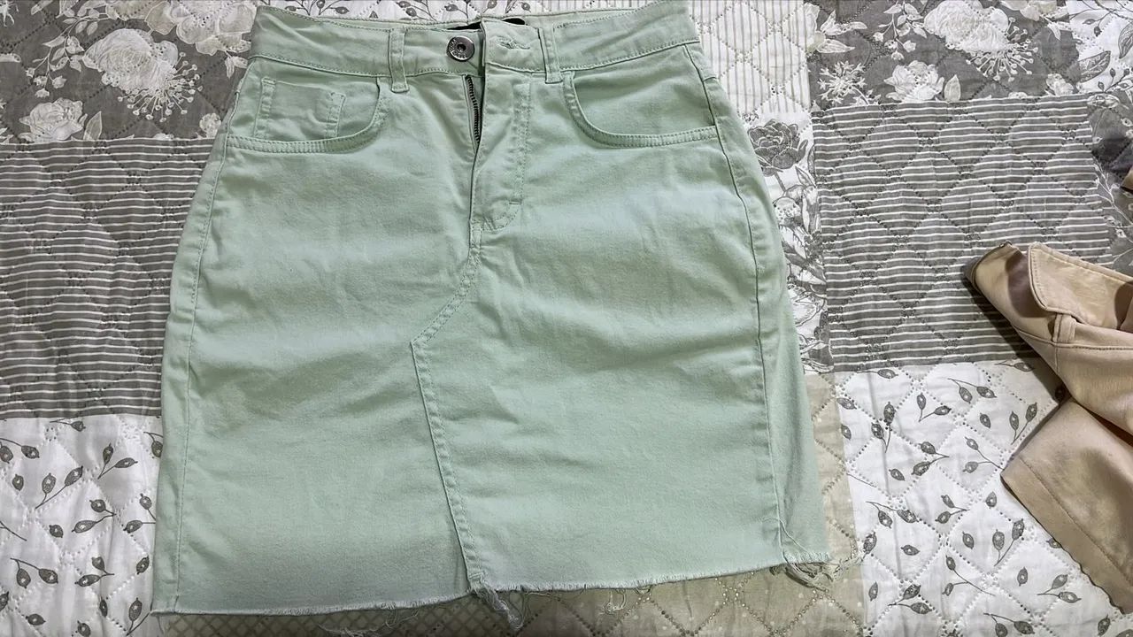 Saias e blusas 3 de cada  - Foto 5