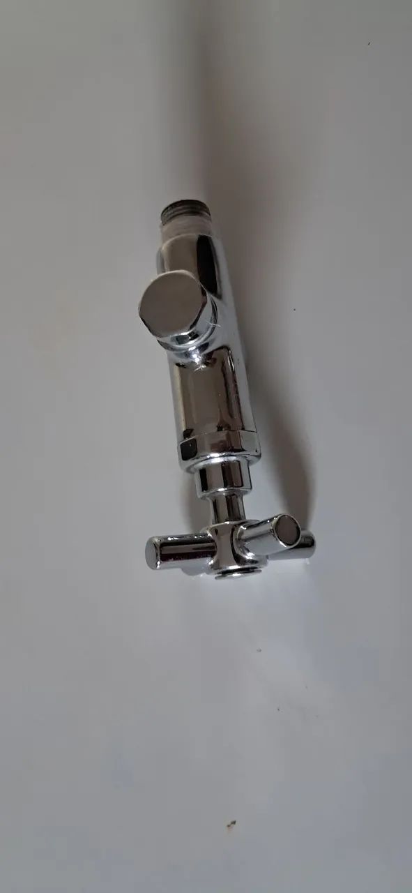 Válvula pra ducha higiênica.