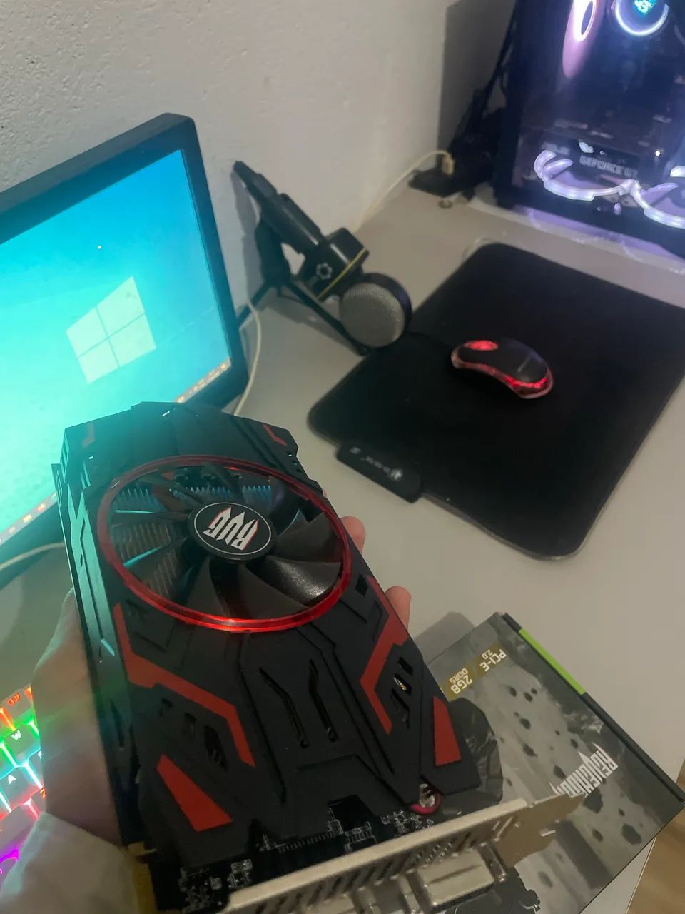 PLACA DE VÍDEO GTX 550 Ti 2 GB - Foto 4