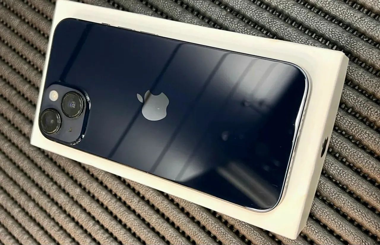 IPHONE 14,128GB NA CAIXA, VENDO OU TROCO - Foto 2