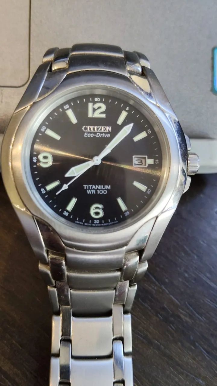 Citizen Eco-Drive Titanium (Modelo BM6060-57F)