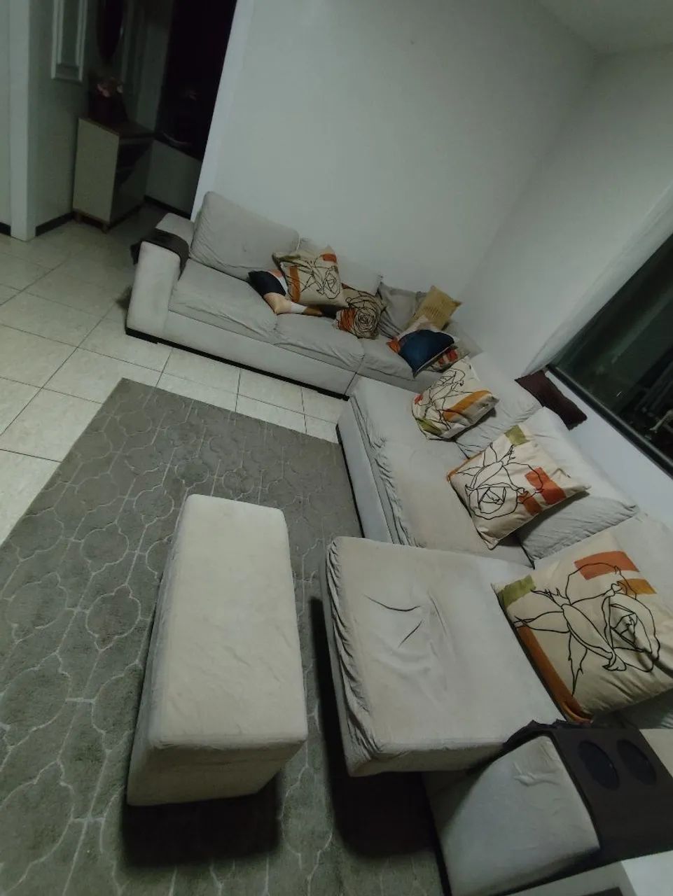 Vendo esse lindo sofá  - Foto 2