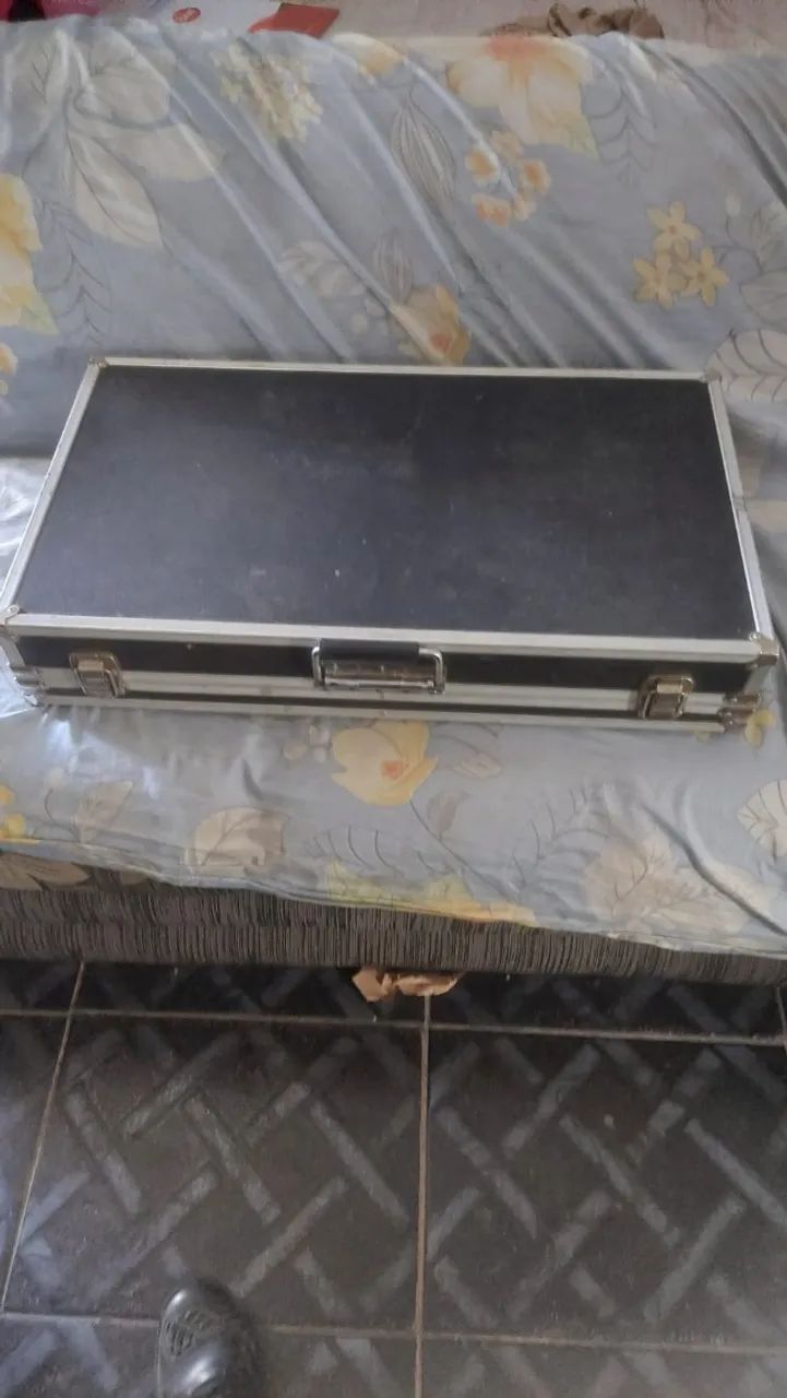 Hard Case em ótimo estado - Foto 2