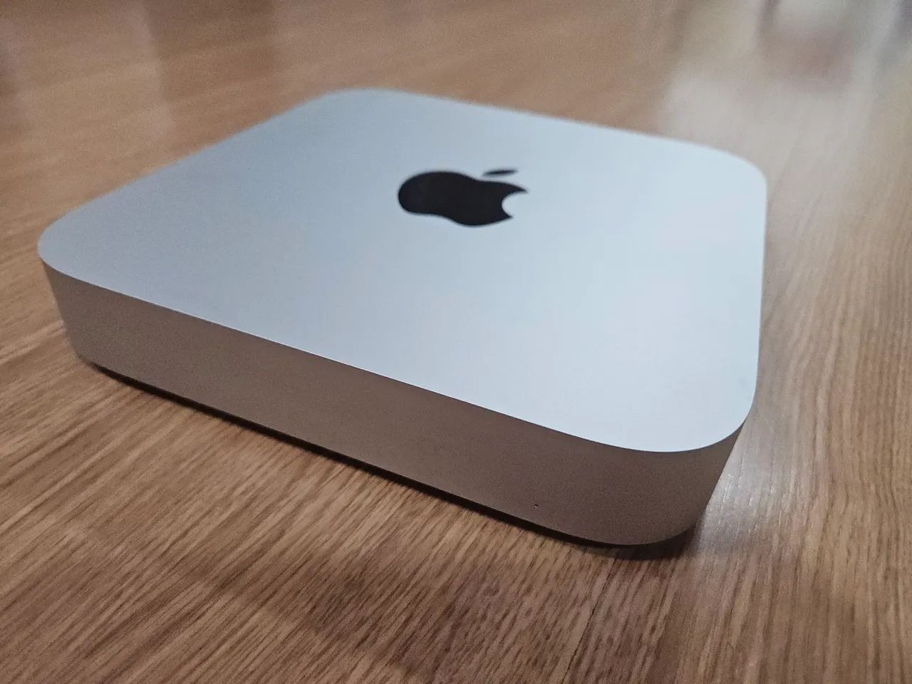 Apple Mac Mini M1 8GB/ 256GB - 2020 com base - Computadores e