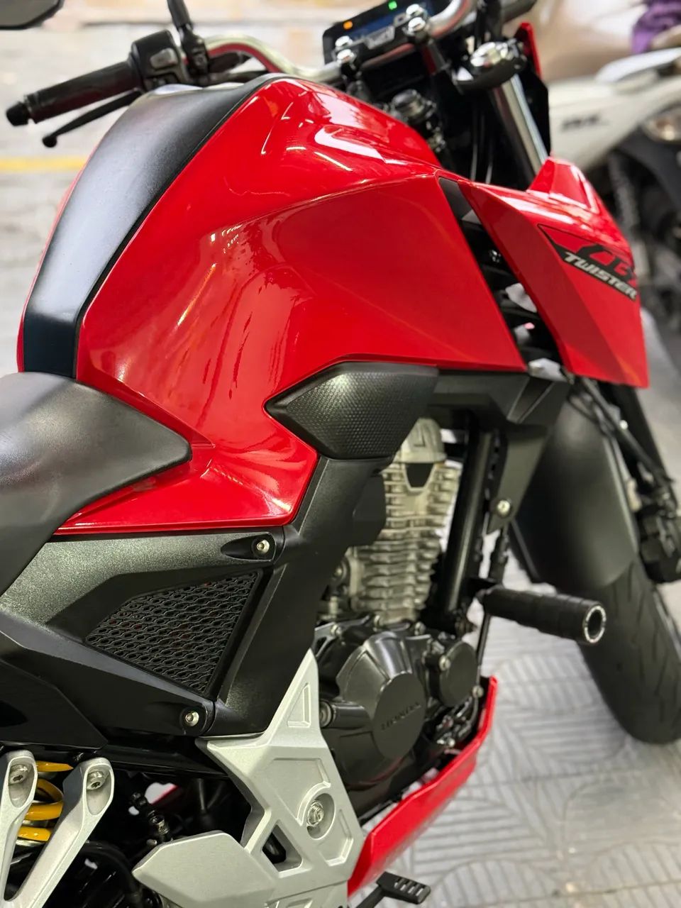 Honda CB Twister 300 ABS 2024 - Foto 5