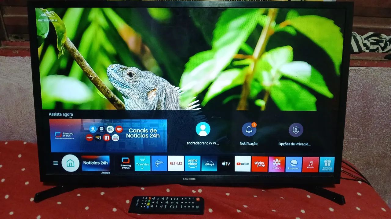 Vendo tv Samsung 32 polegadas smart funcionando perfeitamente valor 550 pra vim buscar  - Foto 2
