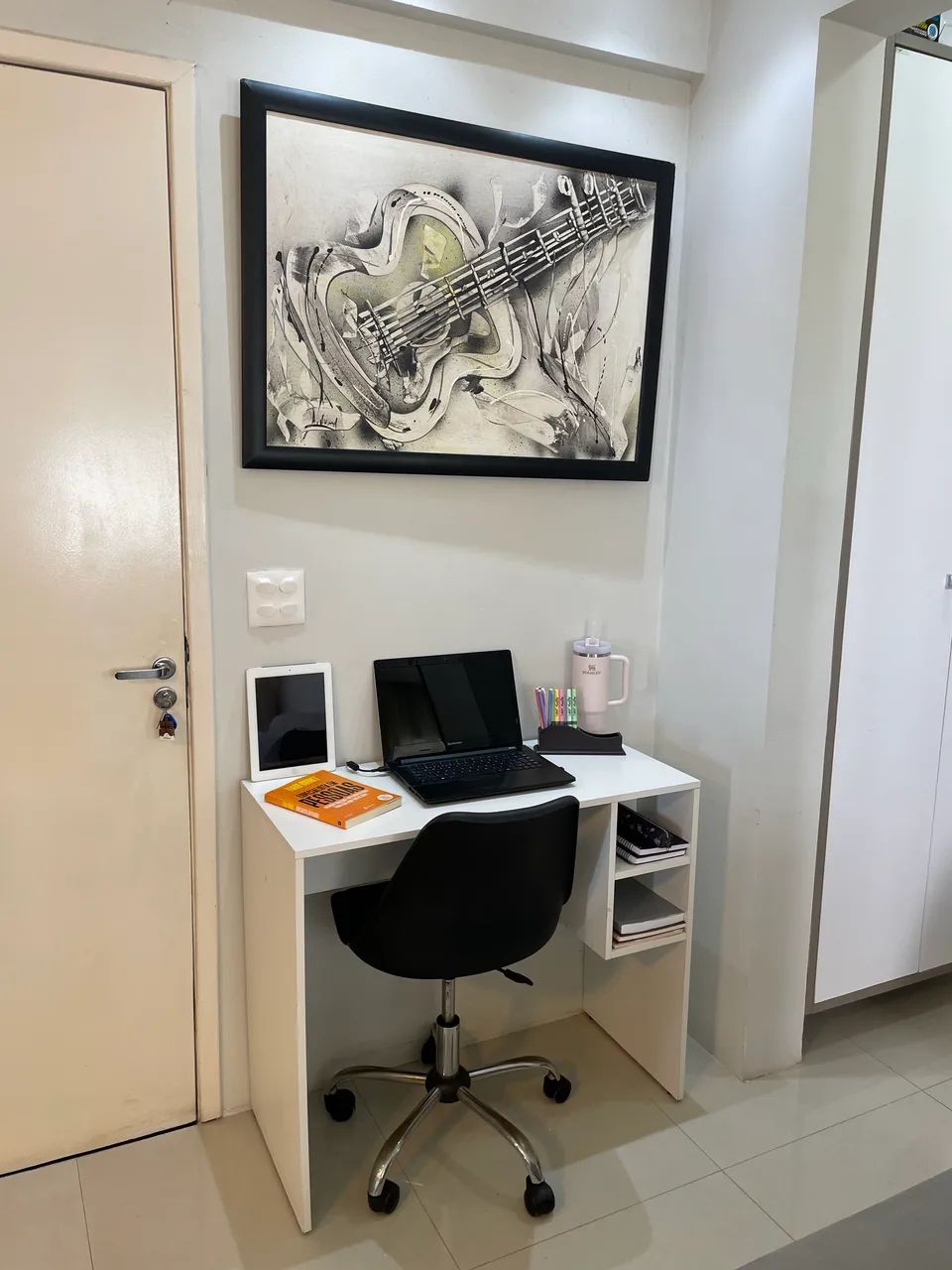  Mesa de estudos - Foto 3