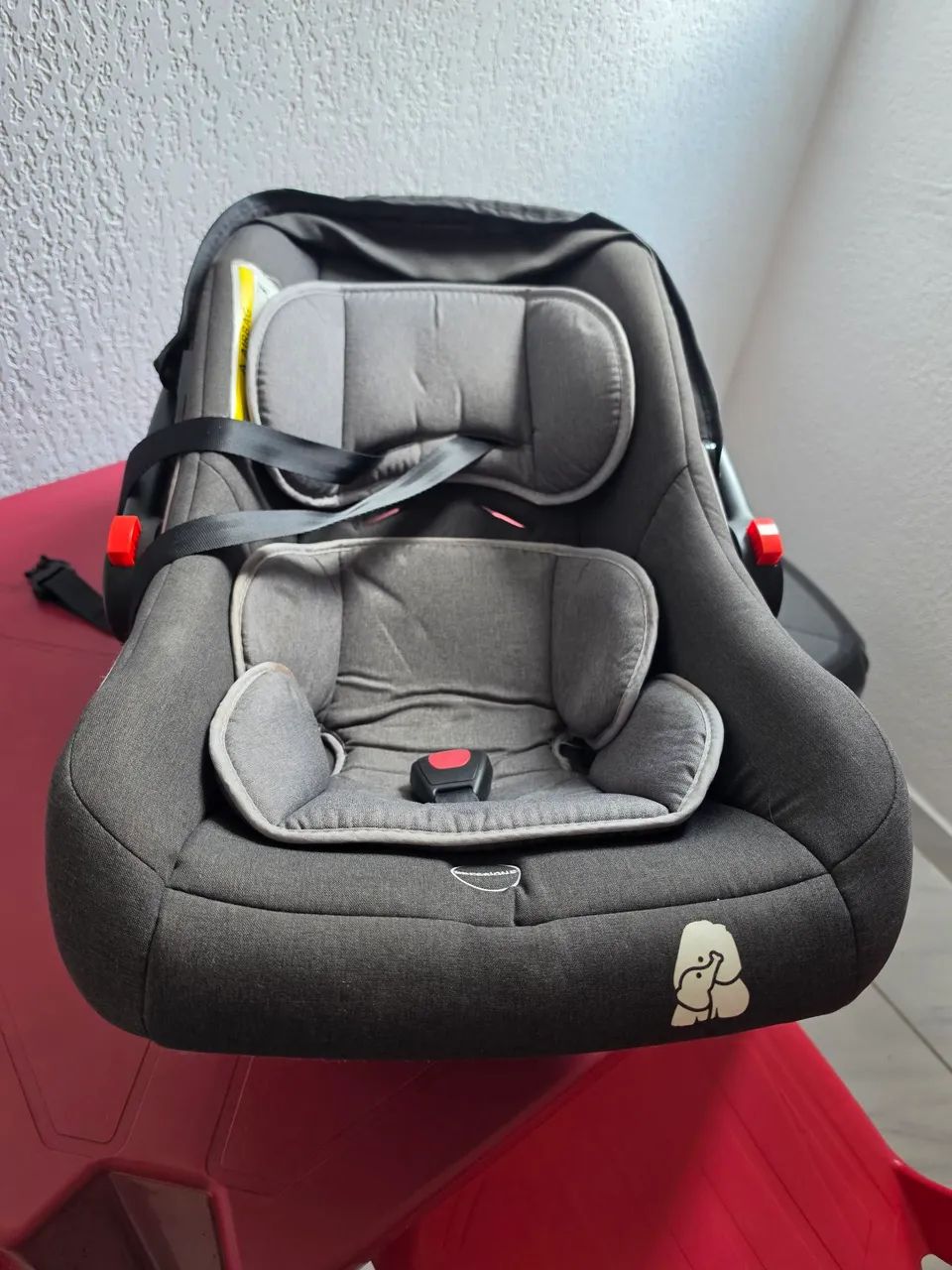 Vendo carrinho de bb + bb conforto  - Foto 5