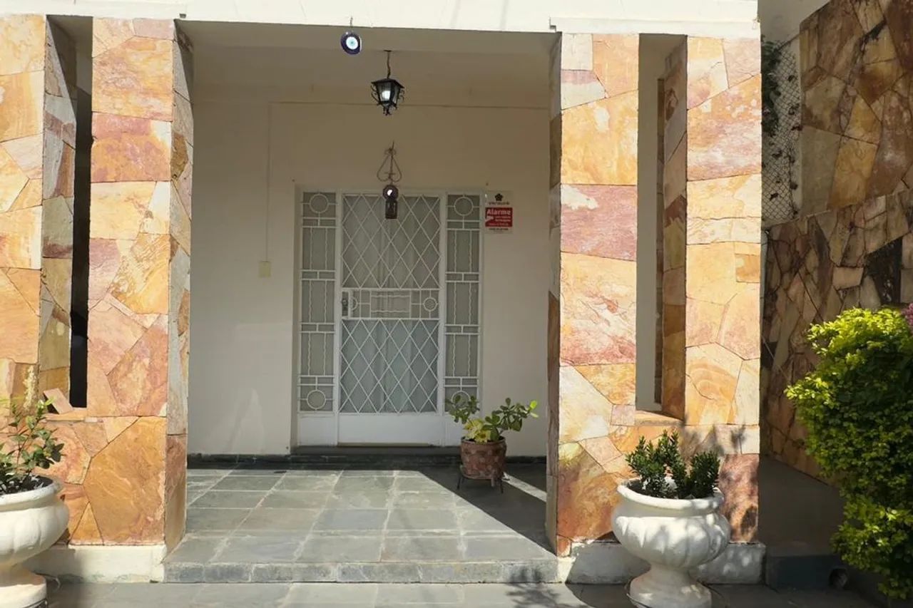 Casa à Venda - São Lucas, 5 Quartos, 450 m2 - Foto 2