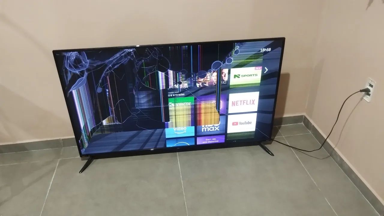 Tv 55 Philco Roku Tela quebrada  - Foto 2