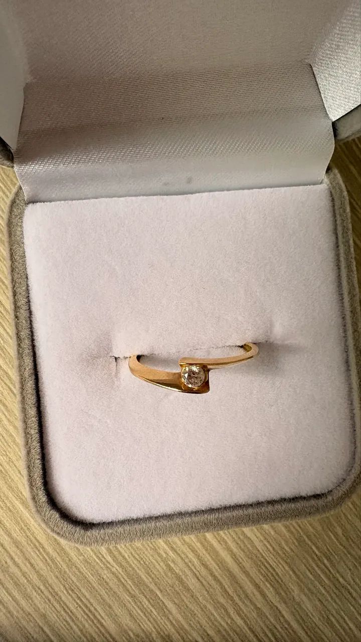 Anel solitário ouro 18k  - Foto 2