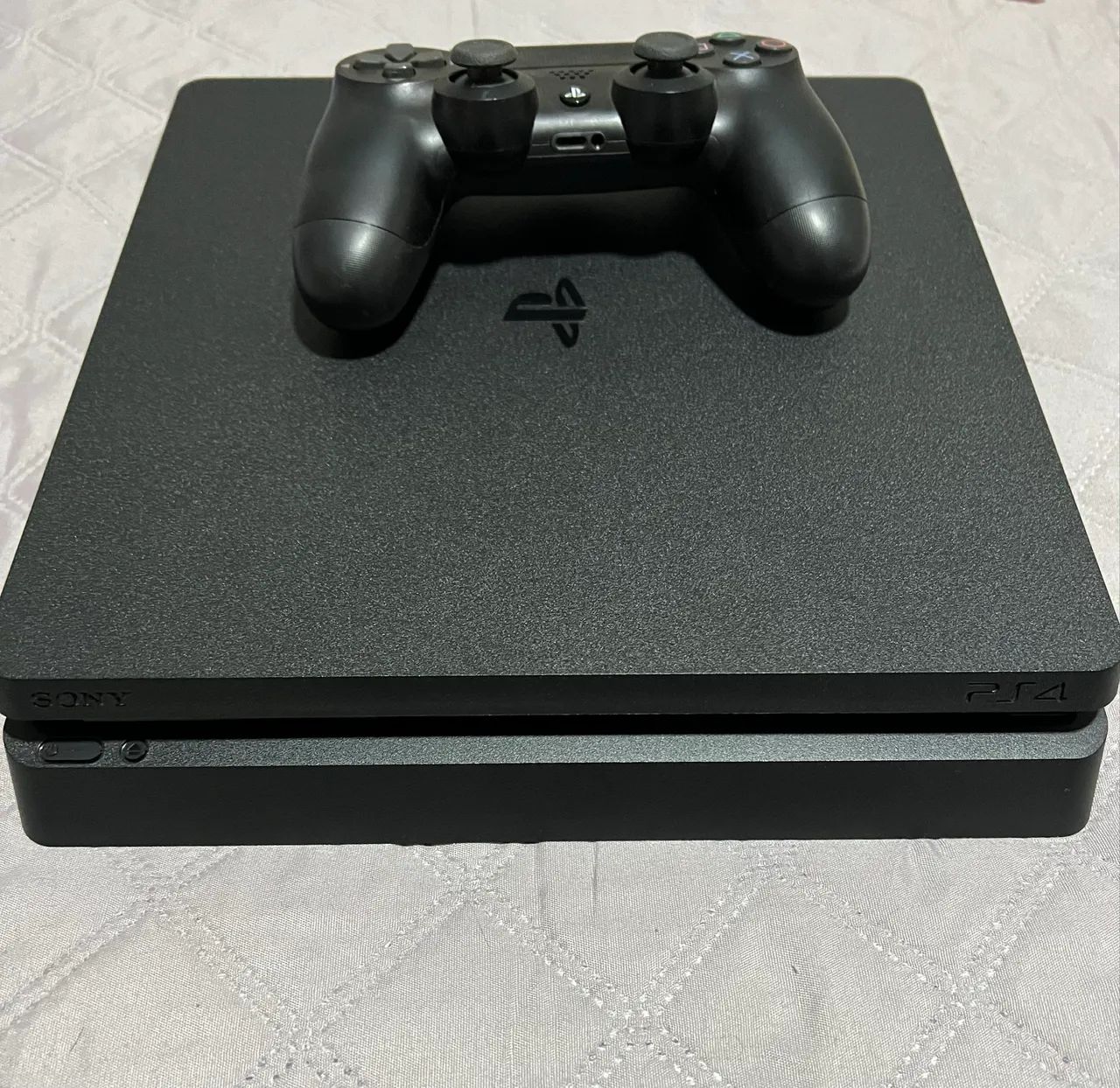 PS4 Slim 1TB