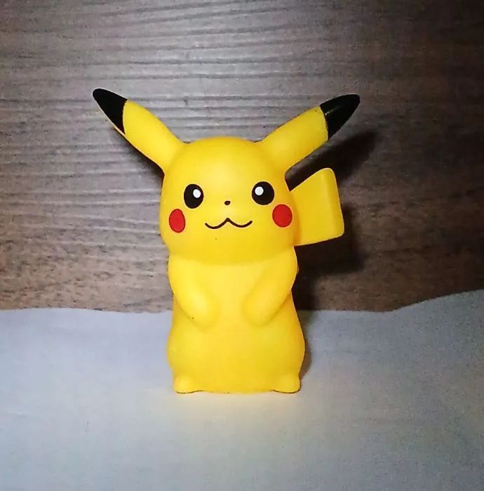 Action Figures Pokémon R$ 25,00 cada