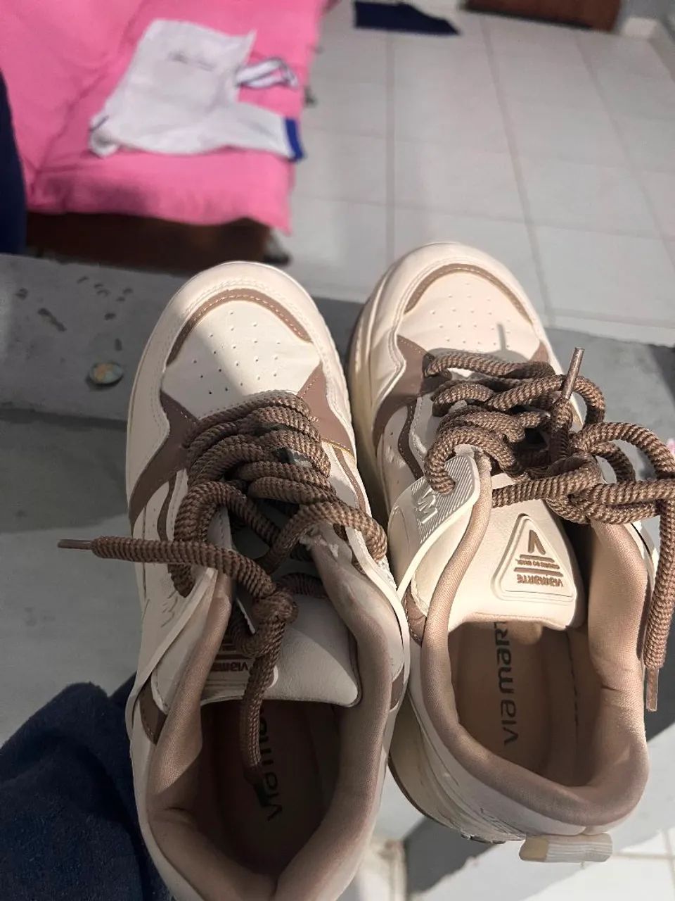 Tenis