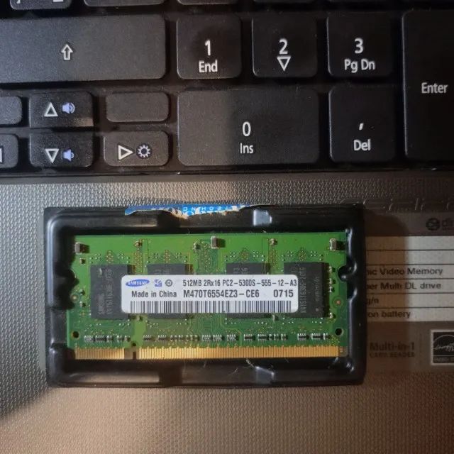 Memória Samsung DDR2 512 Mb Notebook