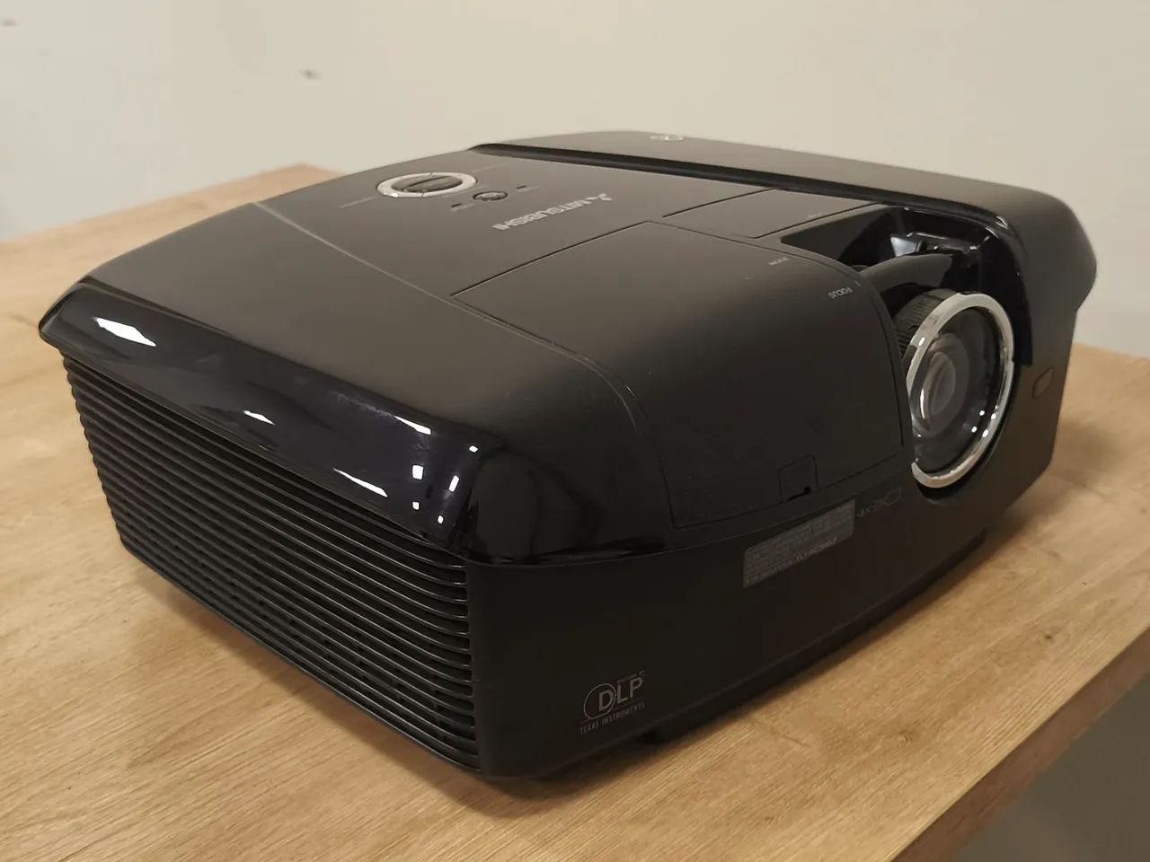 Projetor Mitsubishi HC7800D Full HD 3D com 2 oculos - Foto 2