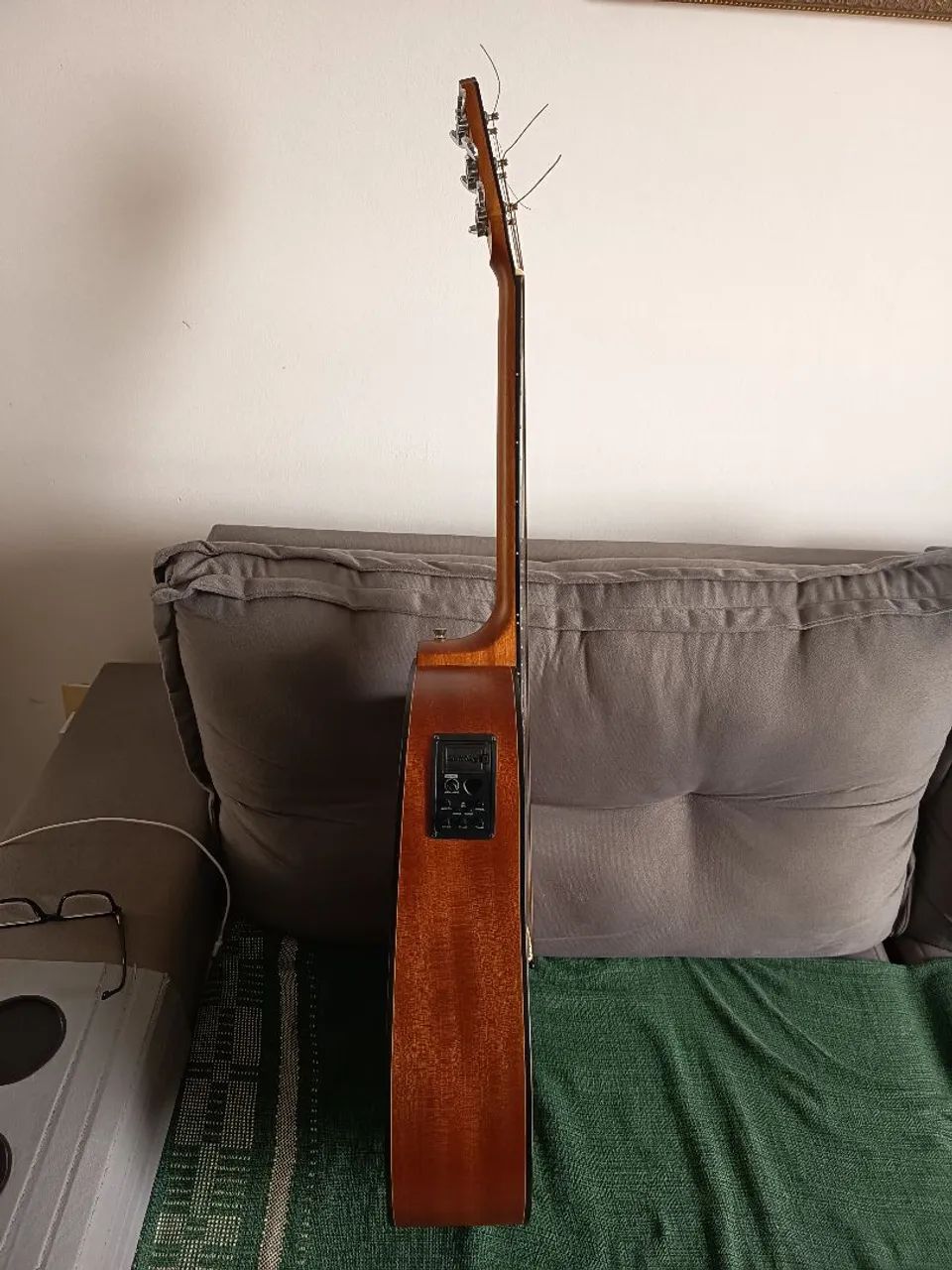 Violão elétrico 