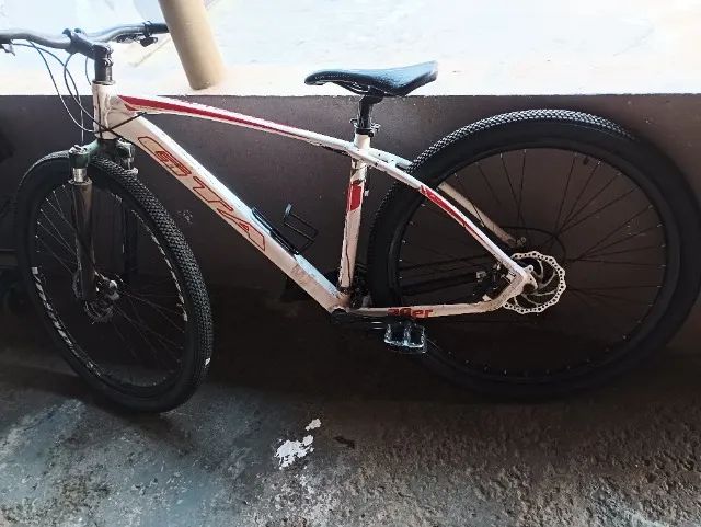 Bicicleta semi nova de alumínio aro 29 - Foto 3
