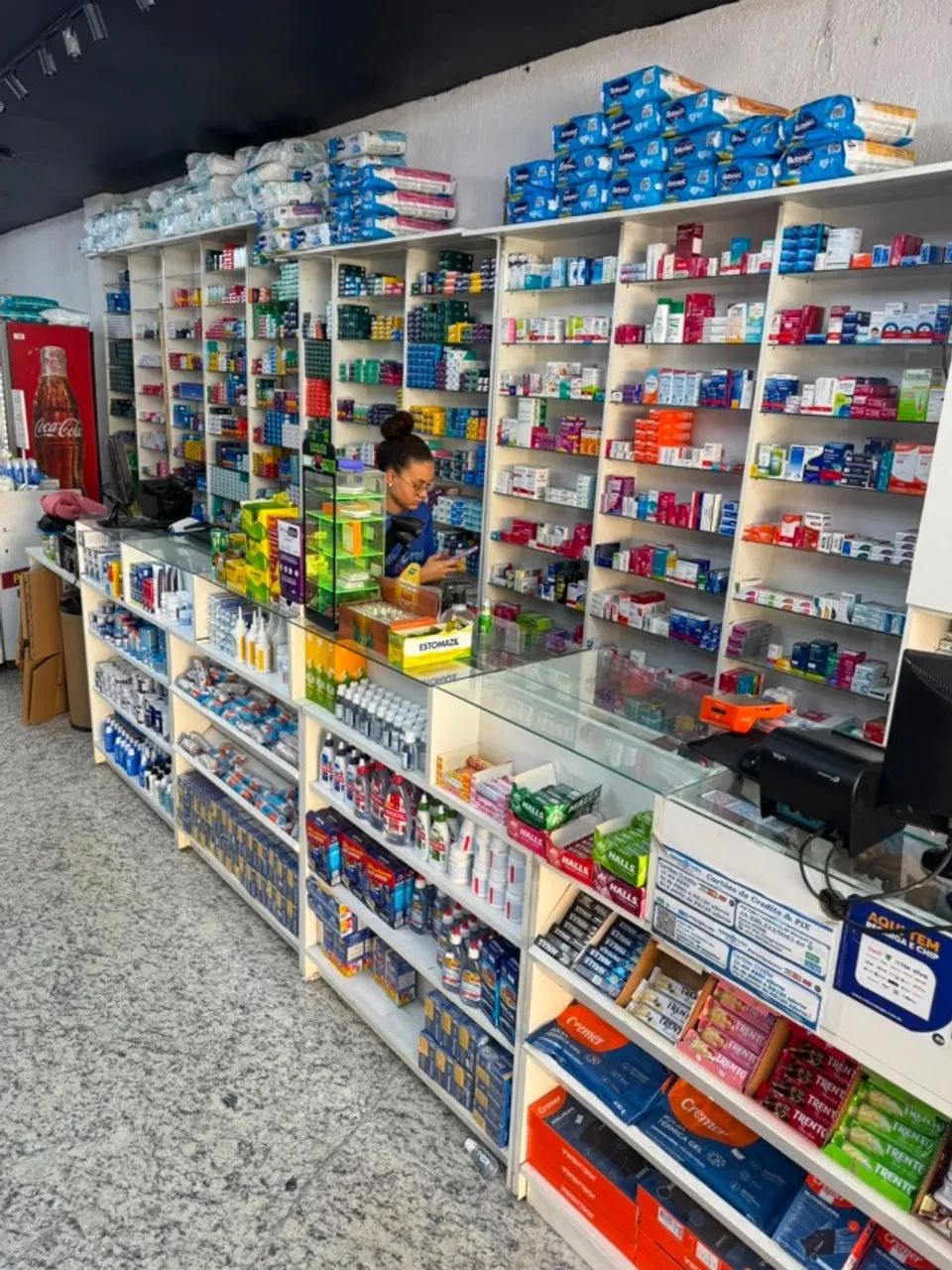 moveis para farmacia - Foto 5