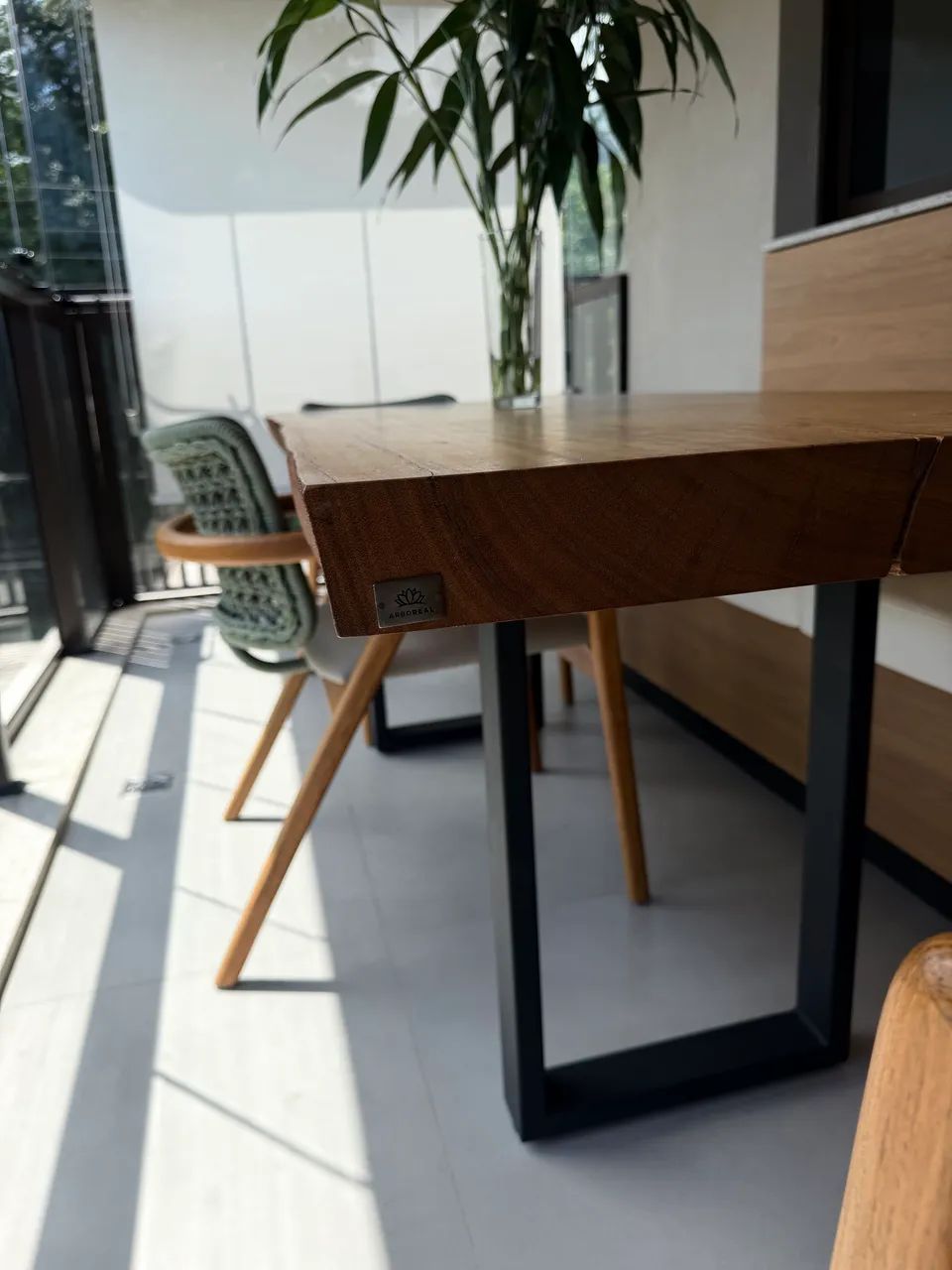 Mesa Madeira com pés inox da ARBOREAL  - Foto 3