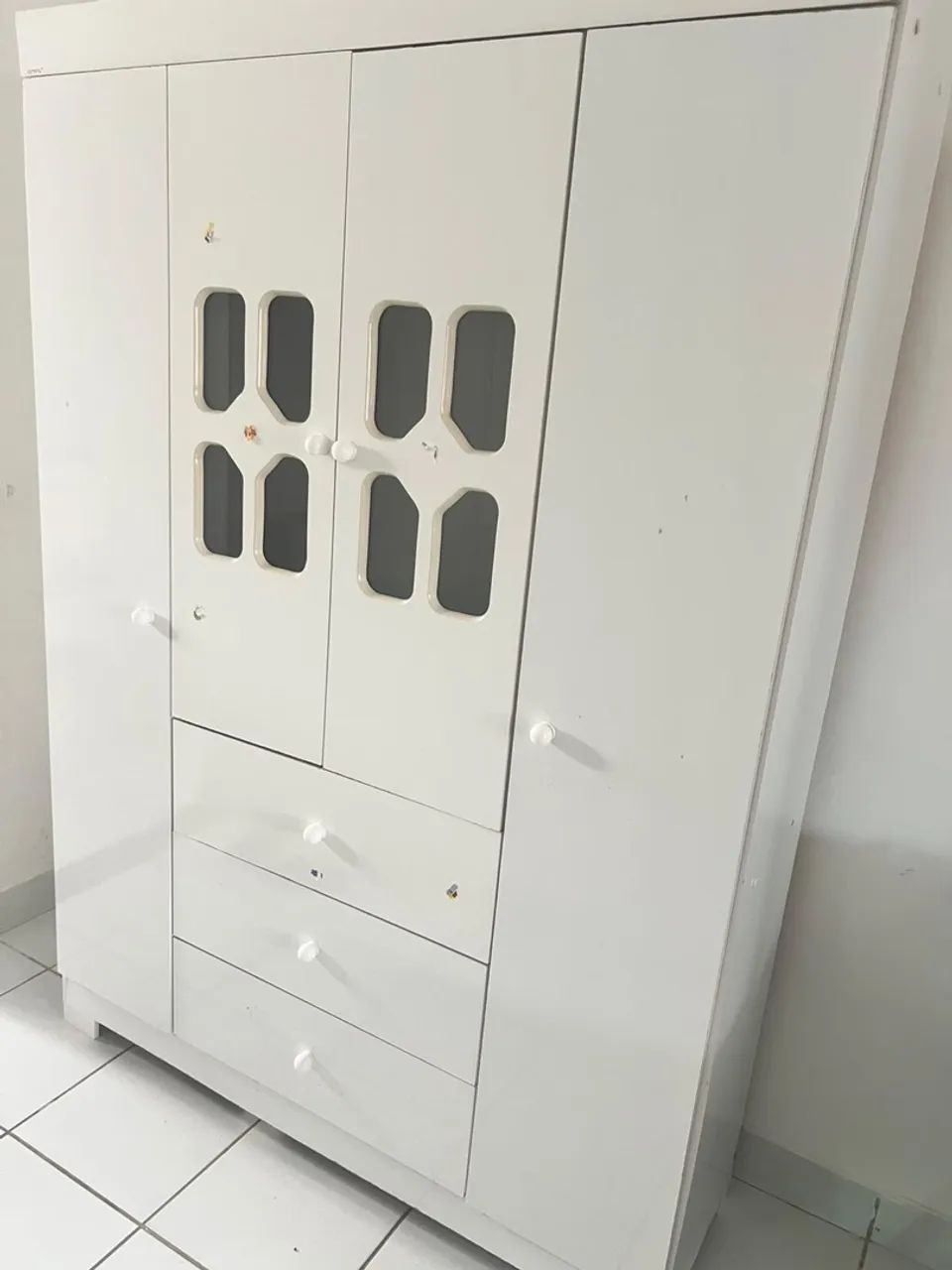 Guarda roupa infantil