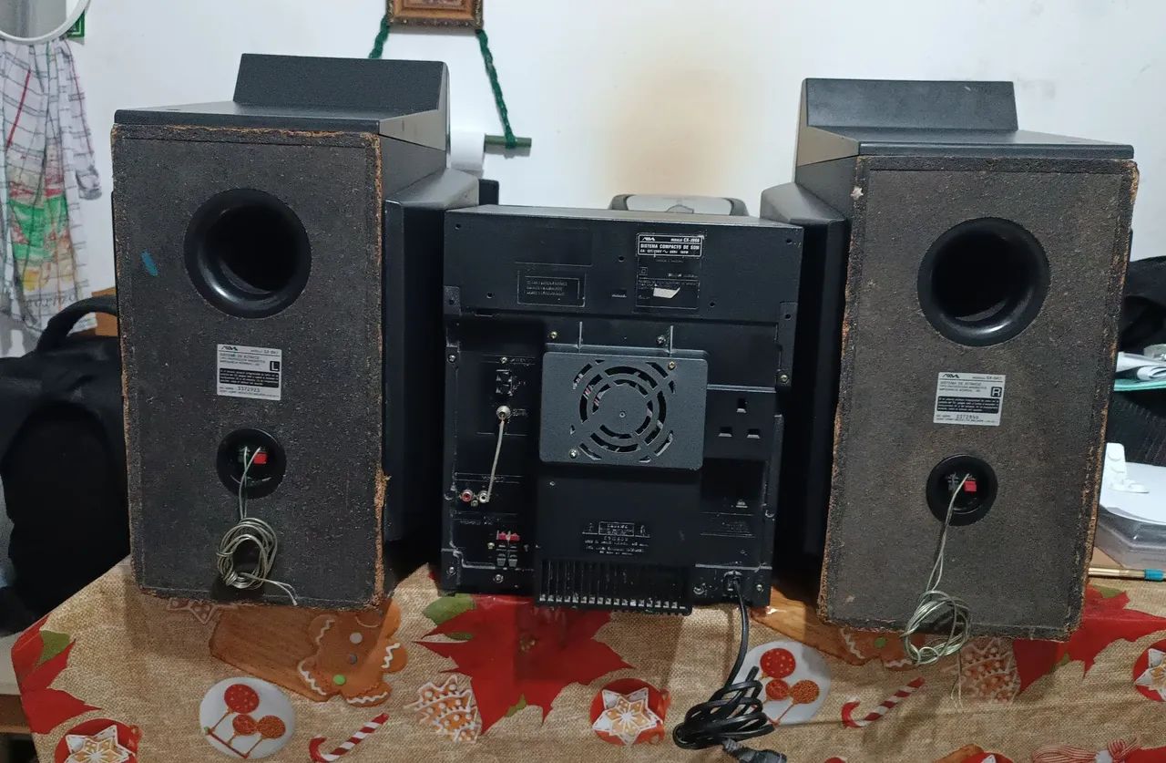 Som Aiwa com defeito  - Foto 2