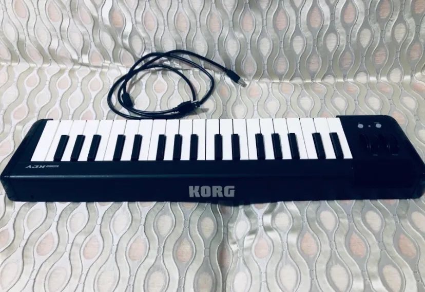 Controlador Korg Micro Key 37