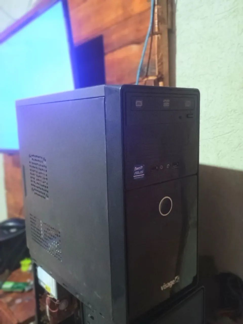 Cpu i3 4 de RAM 