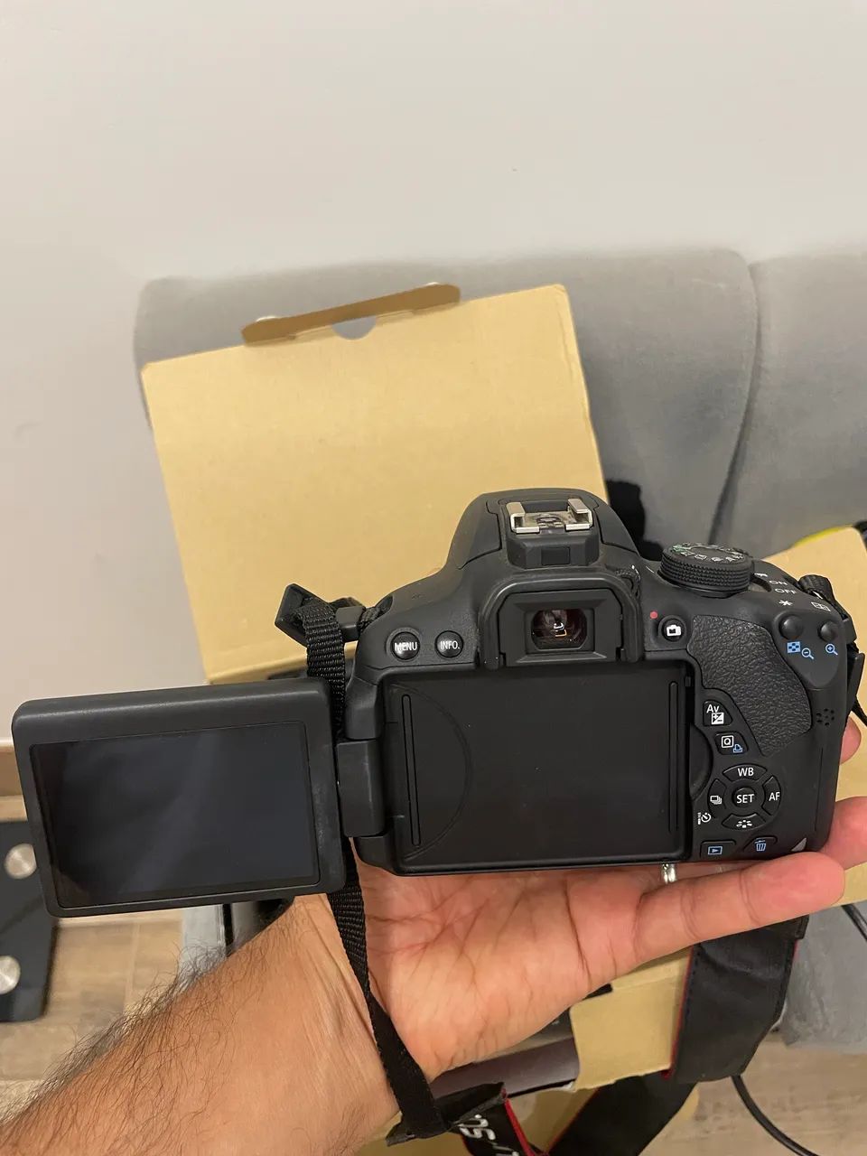 Câmera Cânon Rebel T5i - Foto 3