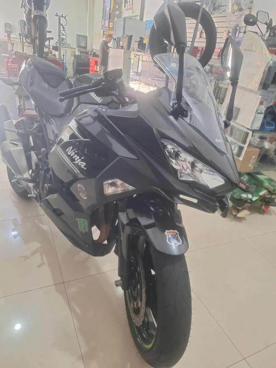Kawasaki ninja 400 - Foto 4