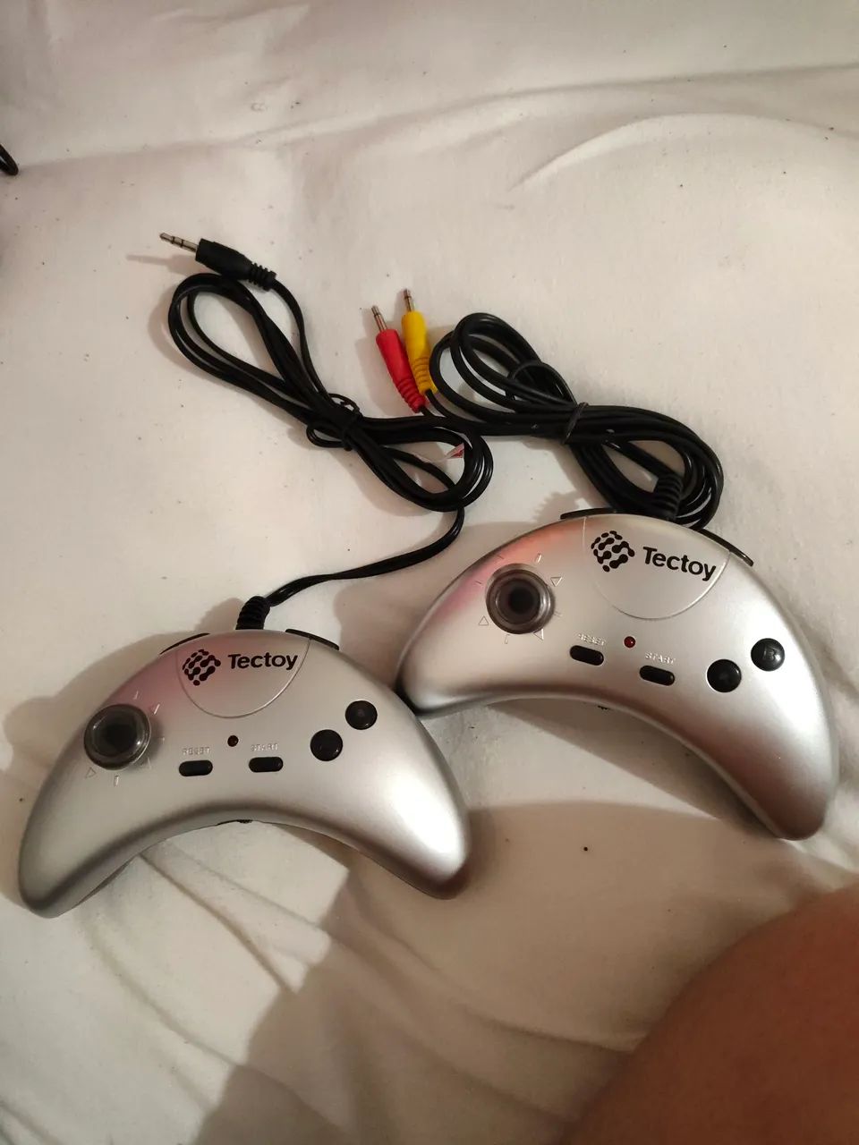 2 Controles Tectoy - Foto 3