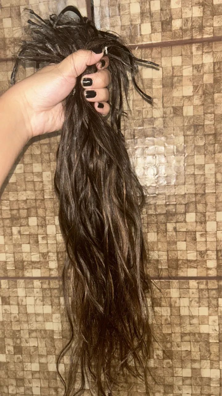Cabelo humano moreno iluminado 