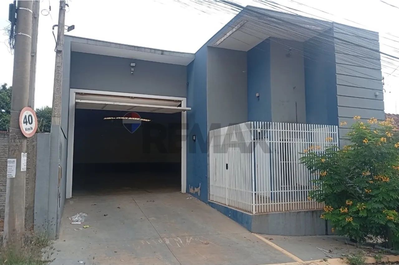 "Amplo Galpão na Vila Clélia, Lins - 300 m²" - Foto 2