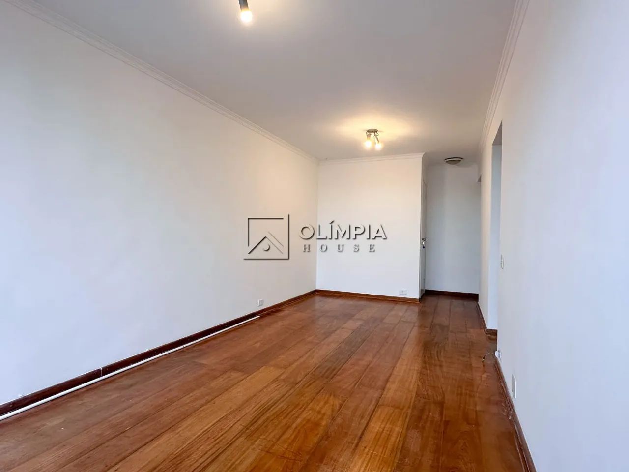 Venda · 2 dormitórios no Edif Ilha Bela
