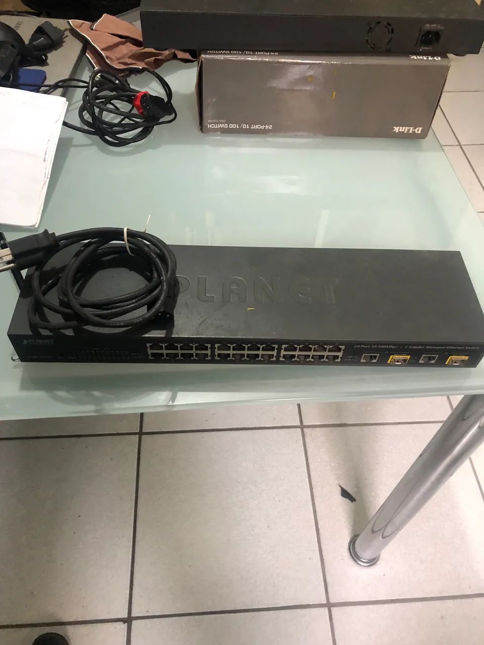 D - LINK  DES - 1024 A  . 24 PORTAS 10/100 SWITCH - 2 Un  - Foto 4
