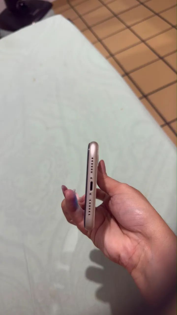 IPHONE 11 - 128 GB ESTADO DE NOVO (aceito proposta) - Foto 2