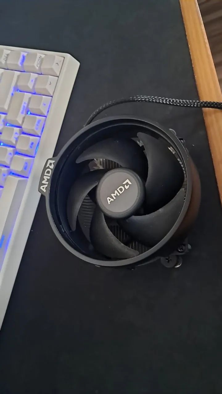 Processador AMD Ryzen 5 5600 - Foto 2