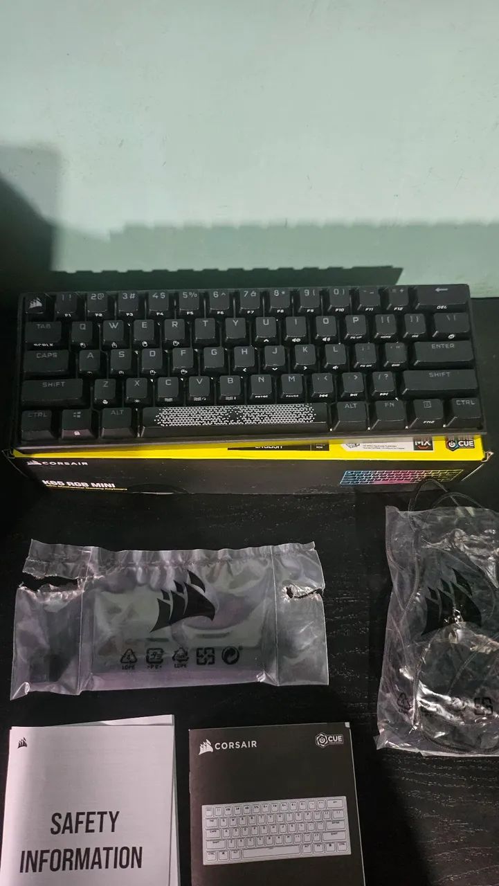 Teclado corsair k65  - Foto 3