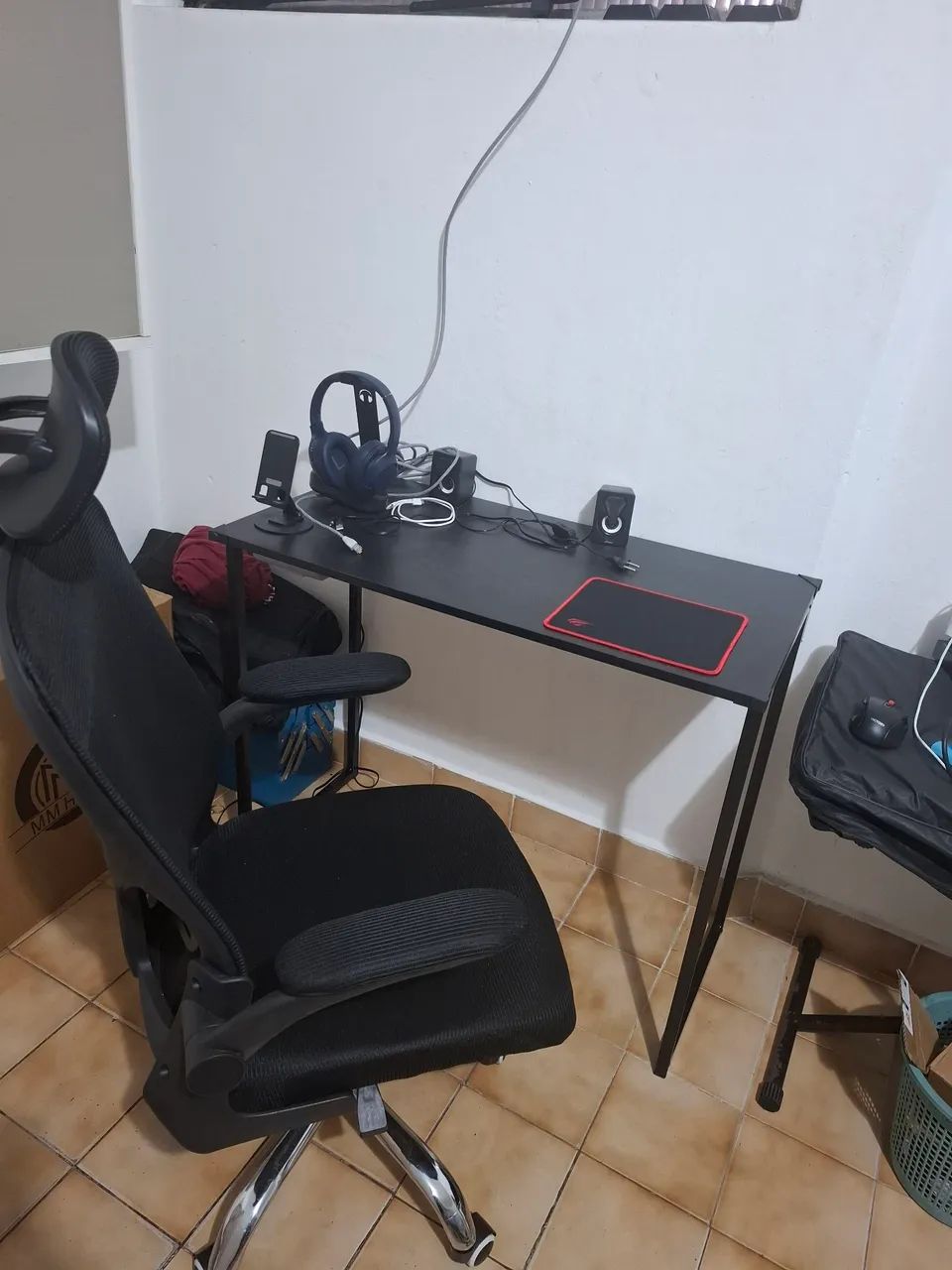 Vendo mesa + cadeira  - Foto 2