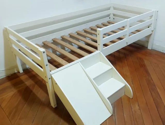 Cama de Solteiro Infantil com Kit Escadinha e Escorregador 