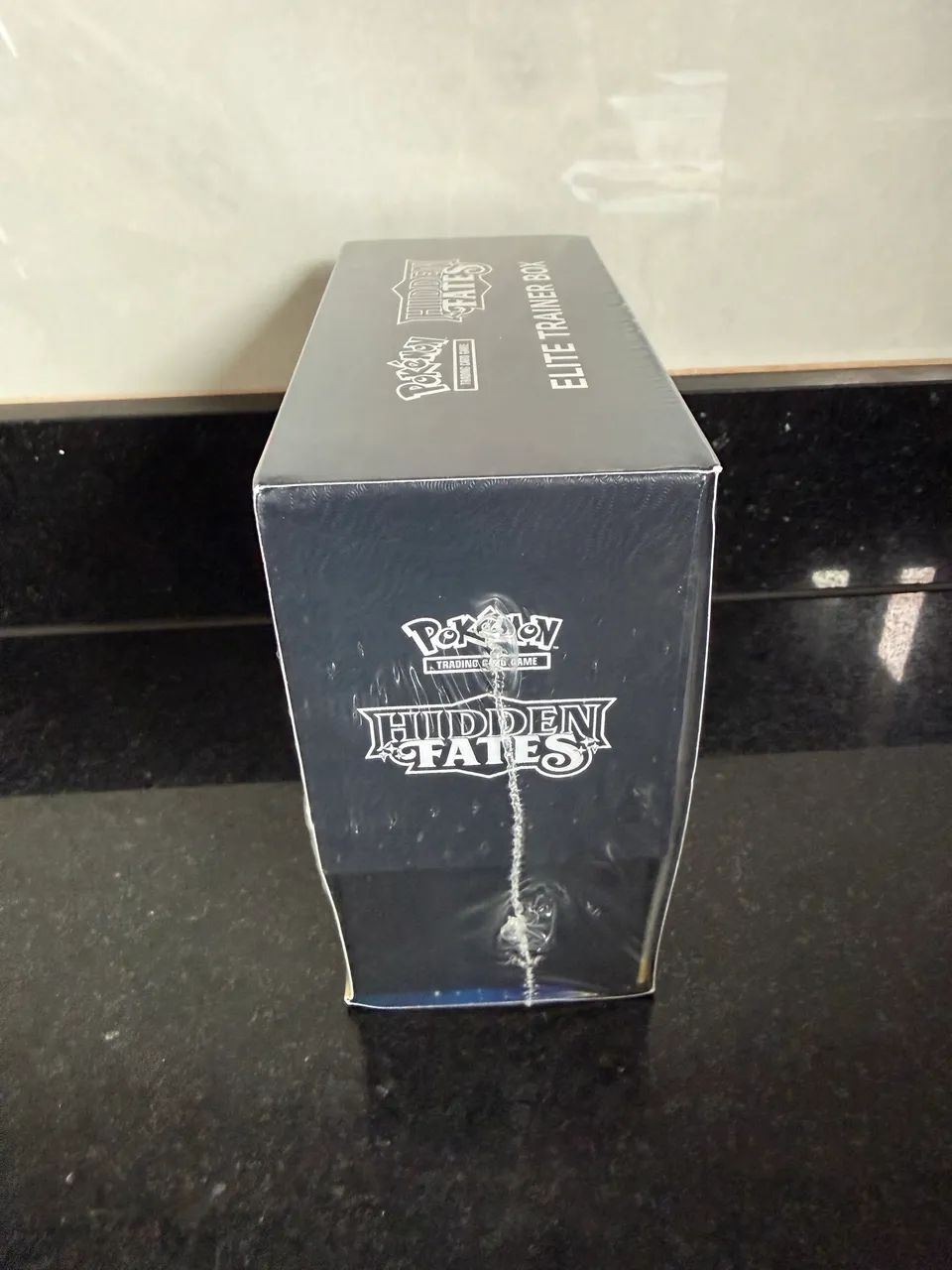 Pokémon ETB Hidden Fates  - Foto 3