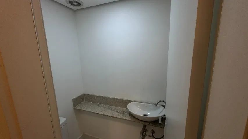 Sala Comercial pronta para uso. Ótima localização e vista! Prédio novo. - Foto 11
