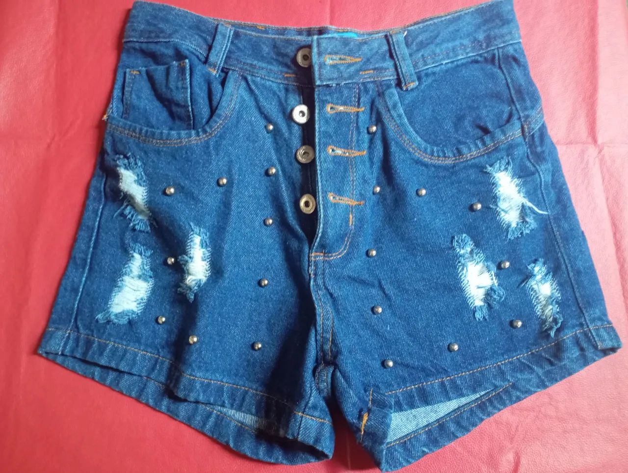 Short jeans