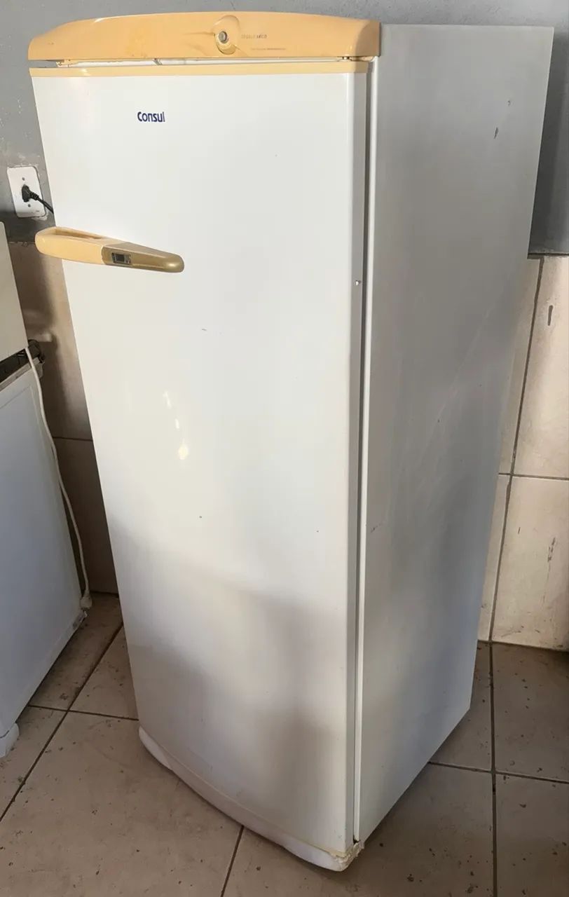 Geladeira cônsul 320 litros usada barata funcionando perfeitamente  - Foto 4