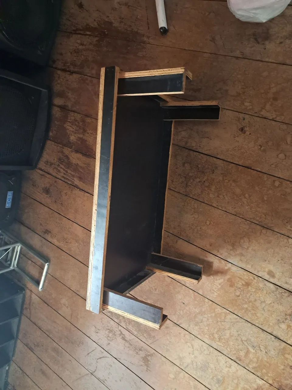 Mesa para colocar amplificador de guitarra  - Foto 2