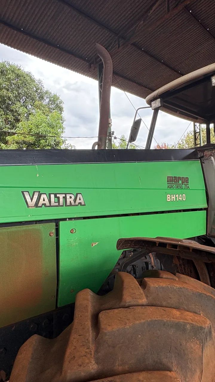 TRATOR BH140 - Foto 4