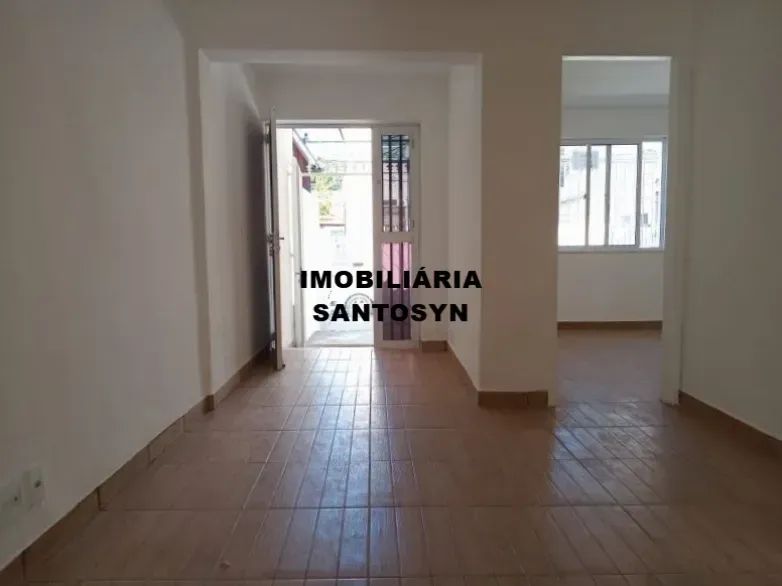 casa linear com sala,  2 quartos, quintal,  Ramos - Rio de Janeiro - RJ - Foto 2