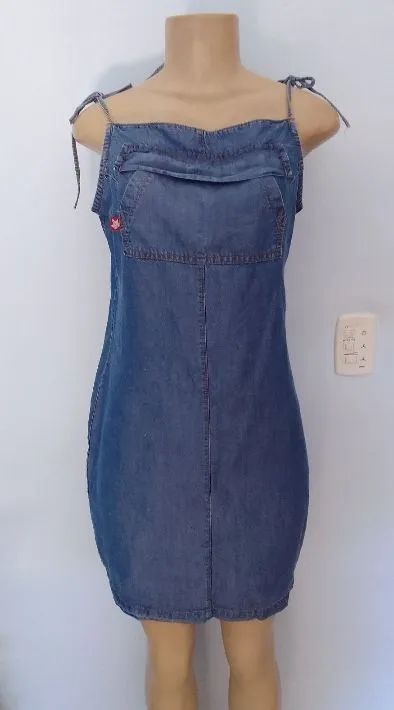 Vestido jeans de alça  tam m