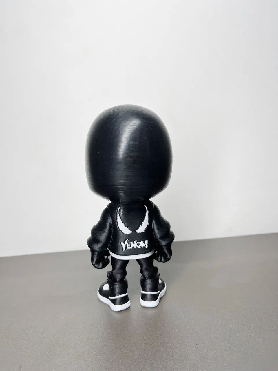 Boneco Venom 16cm 434735817069045761