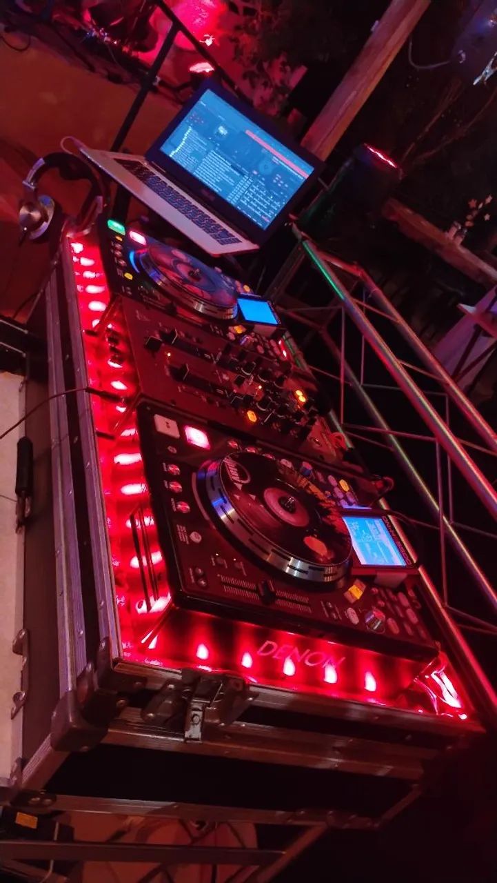 VENDO CDJ DENON DN-HS 5500 com os pratos giratórios - Foto 3
